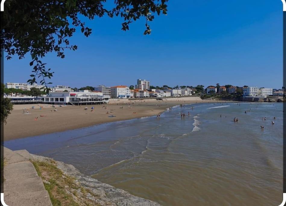 Charmante Maison Au Calme Royan Exterior photo
